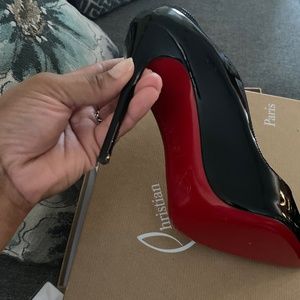 Christian Louboutin Pumps